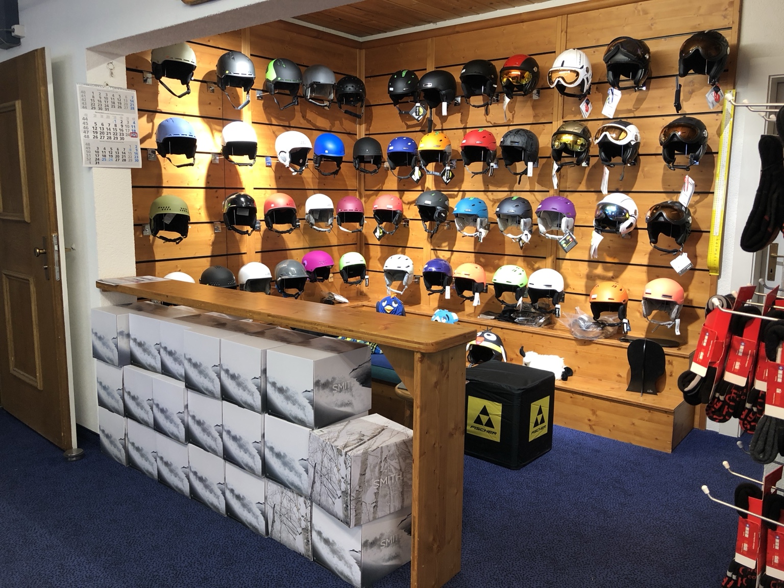 Skihelme bei Peer Sport