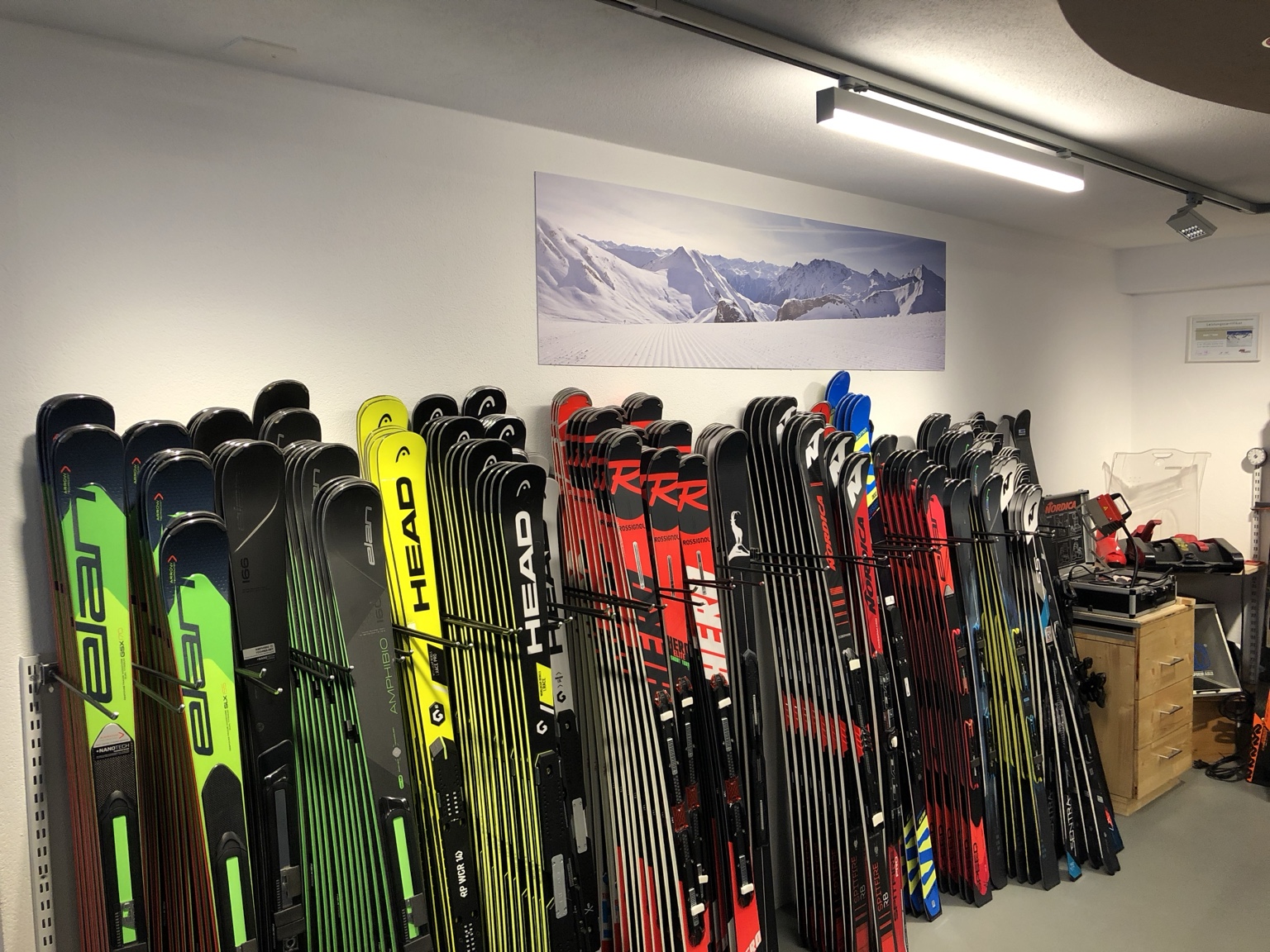 Skiauswahl bei Peer Sport